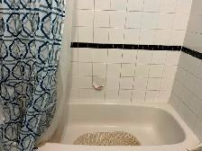 Room for Rent in Dalhousie, convenient location! - Photo 4