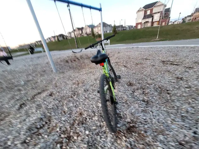 Movelo Algonquin Bicycle - Photo 10