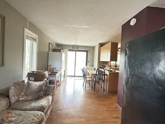 Great Location, Nice Furnished room close to U of R for Rent - Photo 3