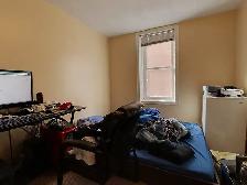 $650 Utilities Included - 22 Ezra Avenue - Students Only - Photo 5