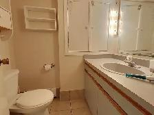 $650 Utilities Included - 22 Ezra Avenue - Students Only - Photo 9