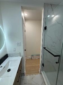 Downtown Toronto one newly renovated studio available May 1st - Photo 3