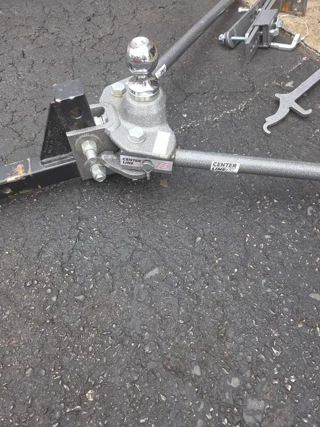 Trailer hitch - Photo 2