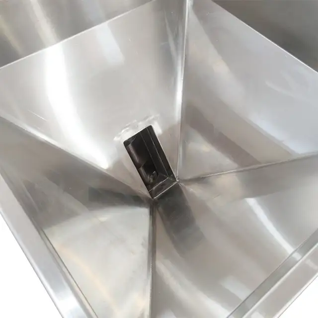 Screw Feeding Vibrating Hopper 4.5' Inclined Conveyor 188102 - Photo 7