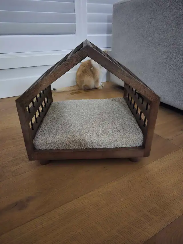 Cat Bed For Sale