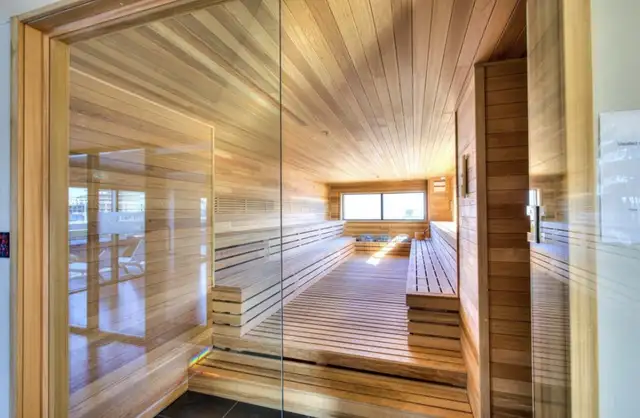 Quite and comfortable 3.5 conda to rent in GriffinTown - Photo 13