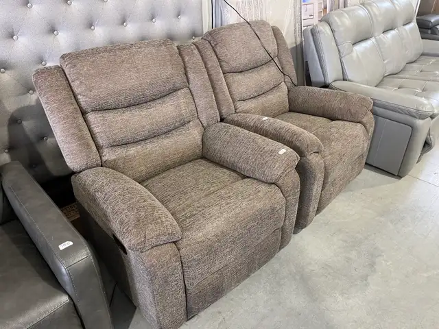 Brown fabric rocker manual recliner - Photo 2