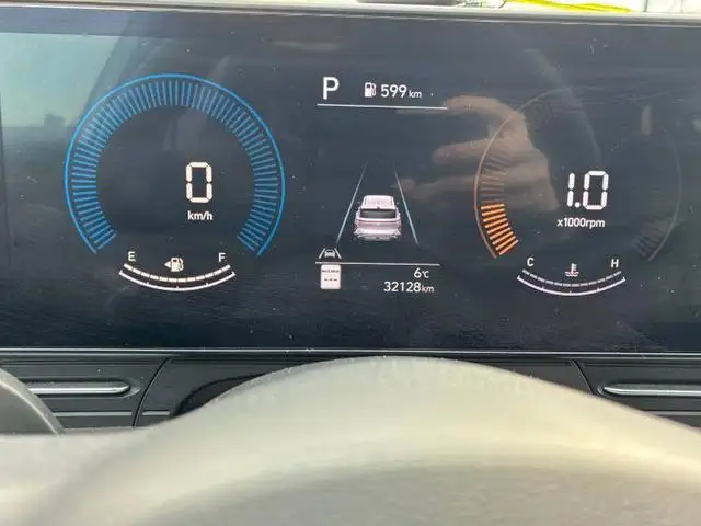2025 Hyundai Kona 2.0L Preferred AWD Trend Pkg, CPO, Leather, Mo - Photo 6