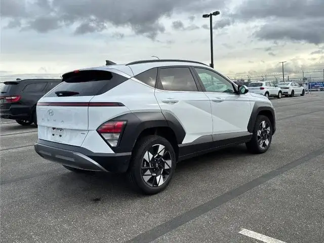 2025 Hyundai Kona 2.0L Preferred AWD Trend Pkg, CPO, Leather, Mo - Photo 11