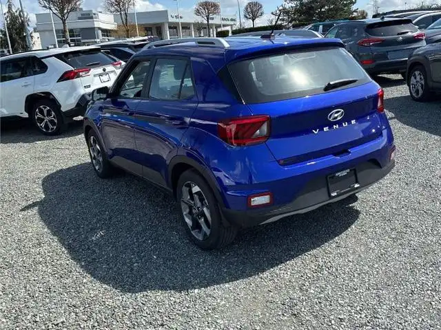 2025 Hyundai Venue Ultimate CPO, Moonroof, Heated Seats, Apple C - Photo 11