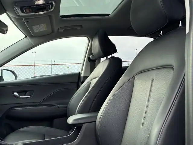 2025 Hyundai Kona 2.0L Preferred AWD Trend Pkg CPO, Leather, Moo - Photo 3