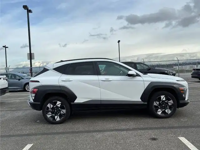 2025 Hyundai Kona 2.0L Preferred AWD Trend Pkg CPO, Leather, Moo - Photo 11