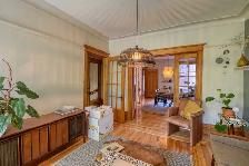 Very nice and big 7.5 apartment for rent in Outremont