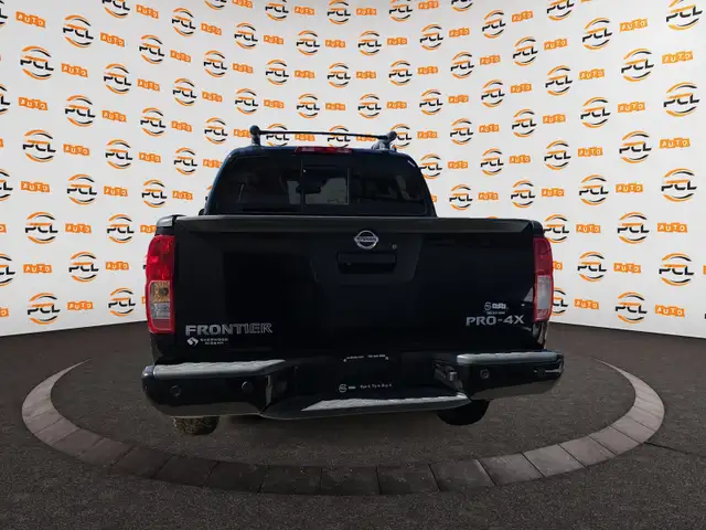 2017 Nissan Frontier - Photo 6