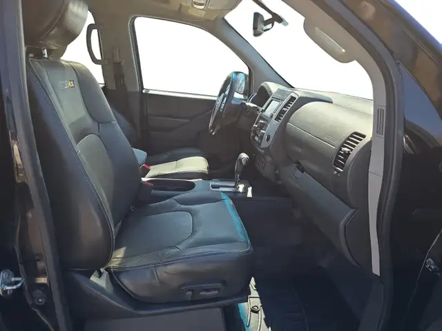 2017 Nissan Frontier - Photo 14