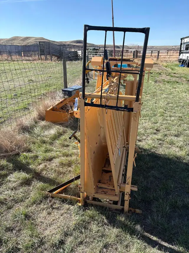 FOR-MOST Calf Table - Photo 8