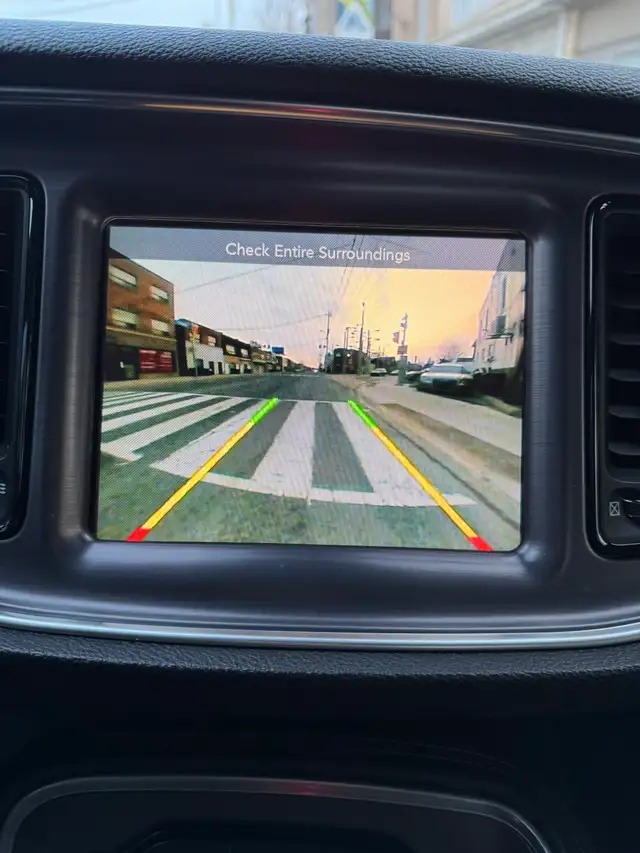 2016 DODGE CHALLENGER SXT PLUS ! NO ACCIDENTS ! CERTIFIED ! - Photo 17