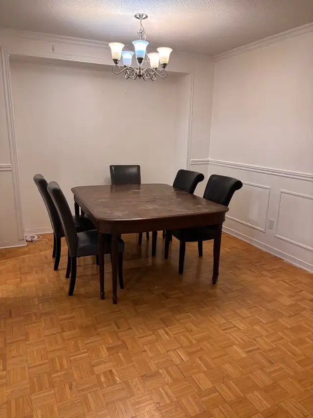 FREE Dining room table and chairs - Photo 2