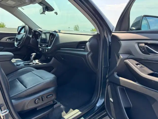2021 Chevrolet Traverse RS - Photo 6