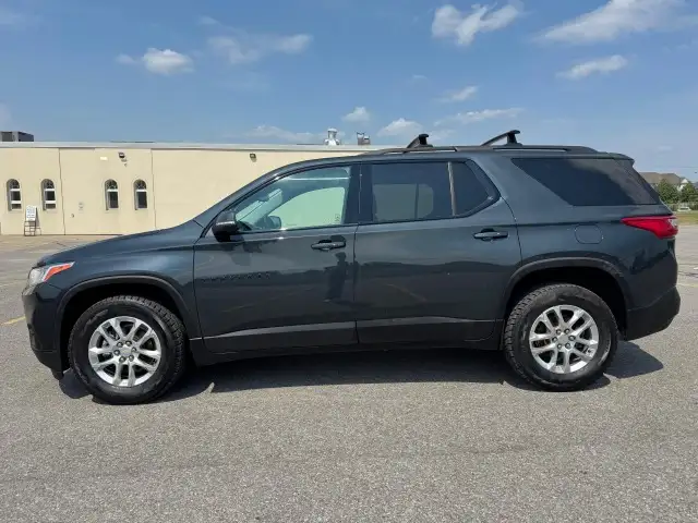 2021 Chevrolet Traverse RS - Photo 16