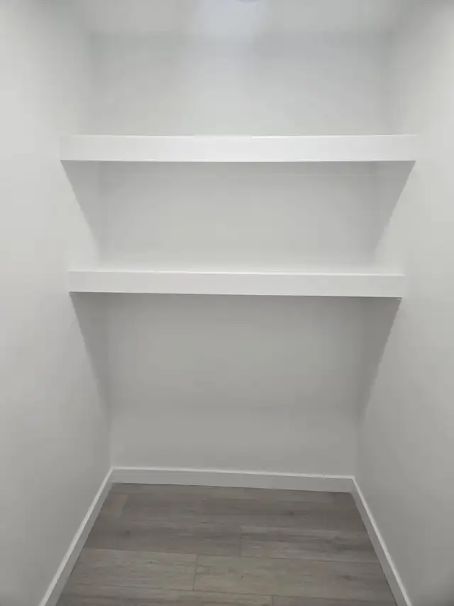 A Legal Basement Suite   Den - Photo 9