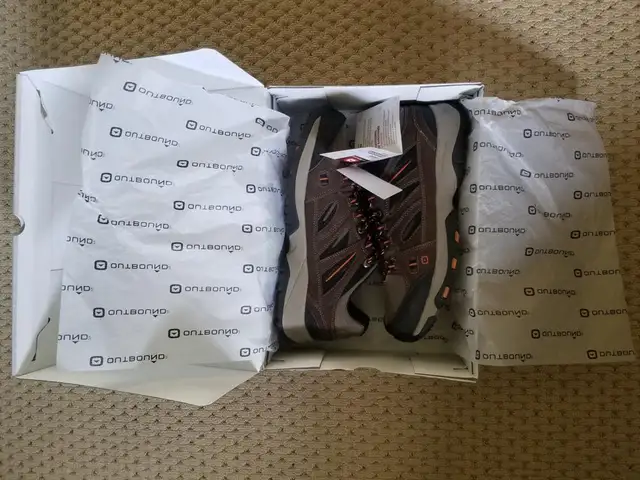 Brand New Men's Trail Hiking Boots size 11 - Photo 2