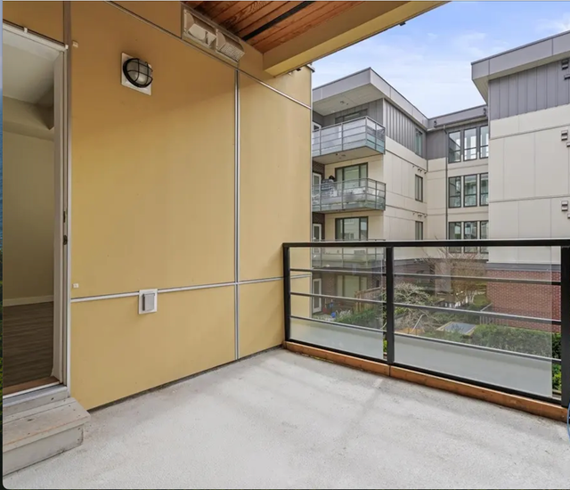 2-Bedroom apartment for rent near Metrotown - Photo 10