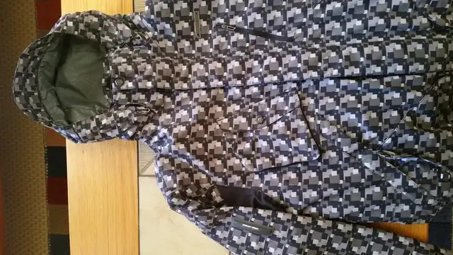 Under Armour Snow Jacket with RECCO Avalanche Rescue mens size L