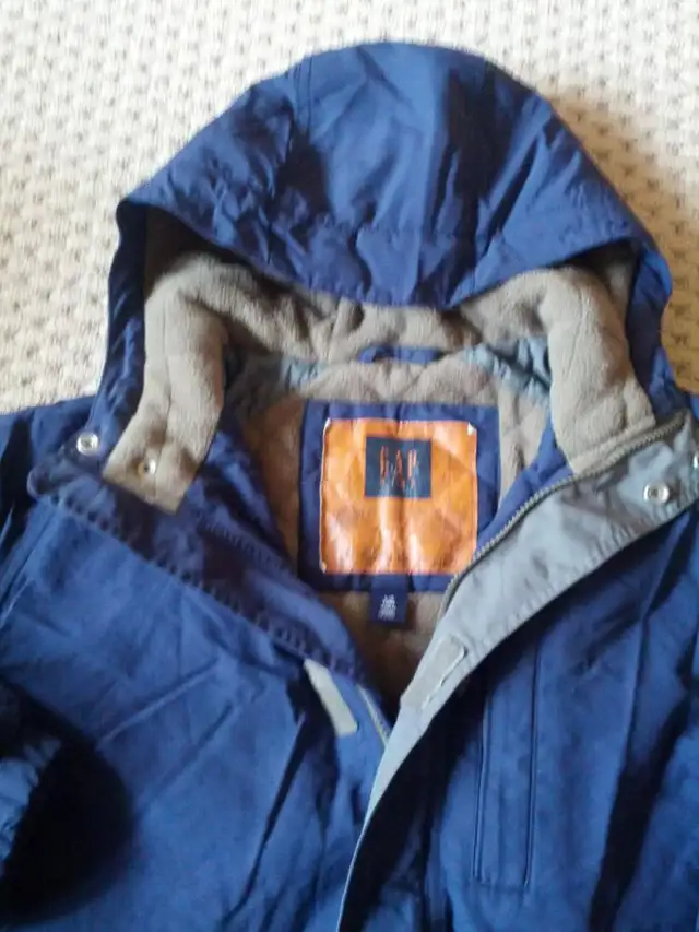 Gap jacket kids size 10 (large) - Photo 2