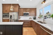 NORTH GLENORA | STUNNING CUSTOM INFILL | $650,000 - Photo 2
