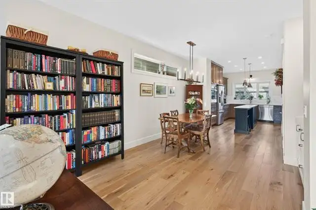 NORTH GLENORA | STUNNING CUSTOM INFILL | $650,000 - Photo 3