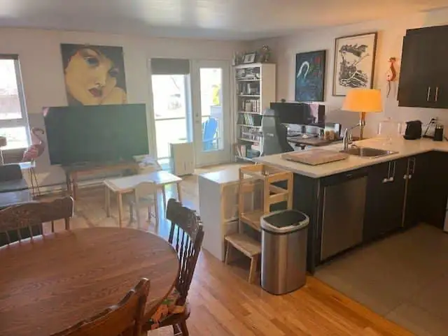 Condo/Appartement 2 chambres (Pointe St-Charles. près du métro) - Photo 2