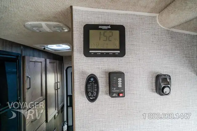 2026 Northern Lite 10.2EX Dry Bath Limited Edition - Photo 32