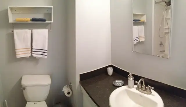 SE Edmonton semi/furnished duplex easy to downtown & Sherwood Pa - Photo 7