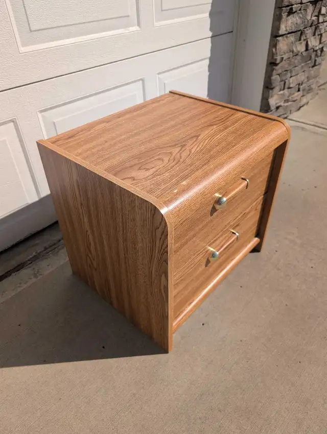 Bedside Nightstand - Can Deliver - Photo 2