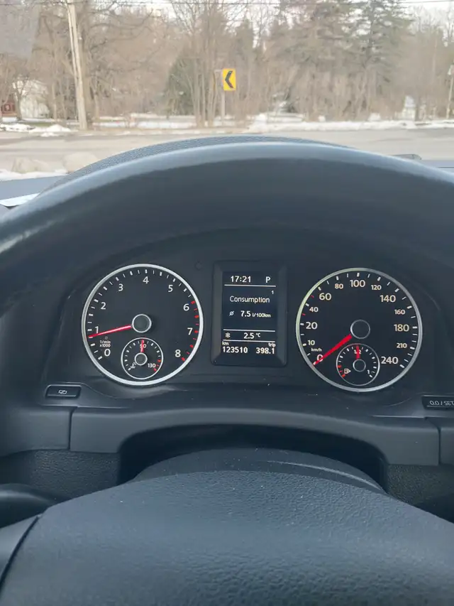 2010 WV Tiguan 2.0i Highline 4Motion | No accidents | Only 123 k - Photo 7