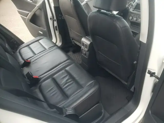 2010 WV Tiguan 2.0i Highline 4Motion | No accidents | Only 123 k - Photo 9