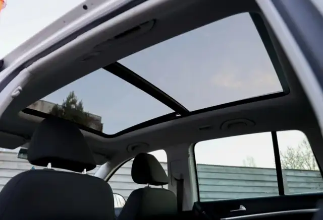 2010 WV Tiguan 2.0i Highline 4Motion | No accidents | Only 123 k - Photo 11