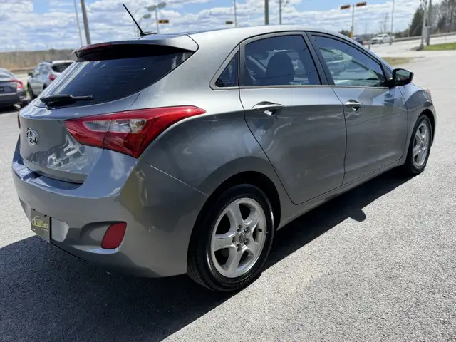 2016 Hyundai Elantra GT GL  AUTOMATIQUE - Photo 6