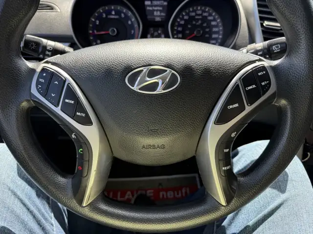 2016 Hyundai Elantra GT GL  AUTOMATIQUE - Photo 12