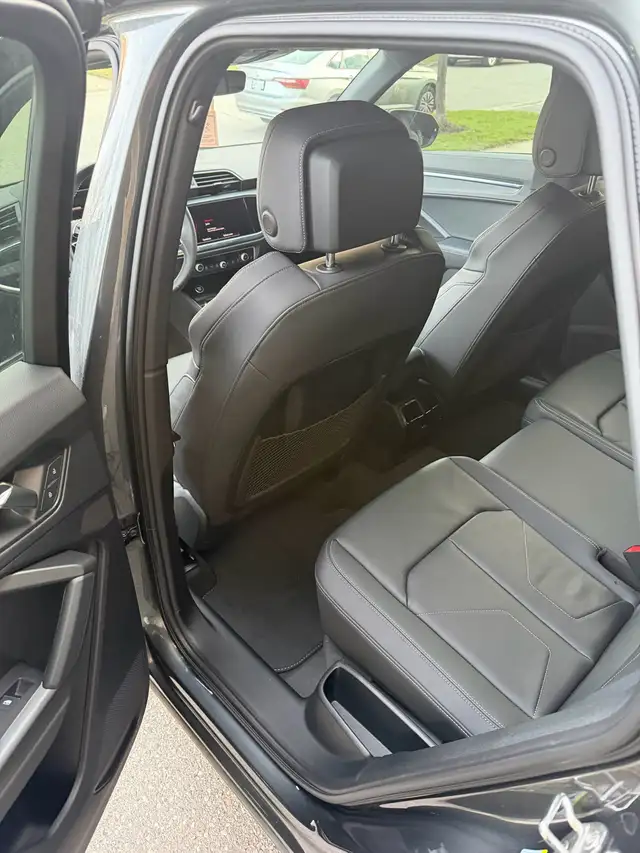$110 full mobile interior detailing - Photo 2
