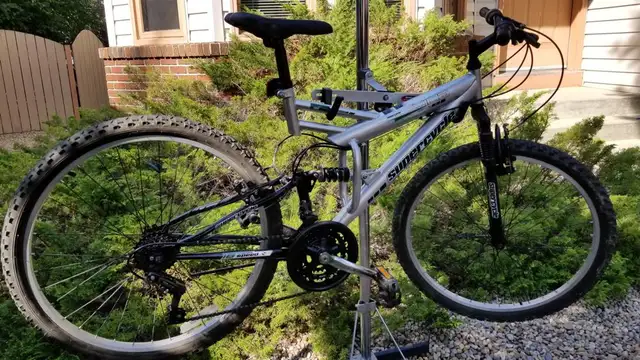 Supercycle Vice Dual Suspension Mountain Bike