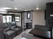 2022 Grand Design Transcend Xplor 231RK DOUBLE DOORS PRIVATE MAS - Photo 13