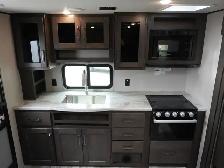 2022 Grand Design Transcend Xplor 231RK DOUBLE DOORS PRIVATE MAS - Photo 20