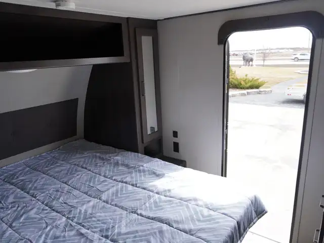 2022 Grand Design Transcend Xplor 231RK DOUBLE DOORS PRIVATE MAS - Photo 28