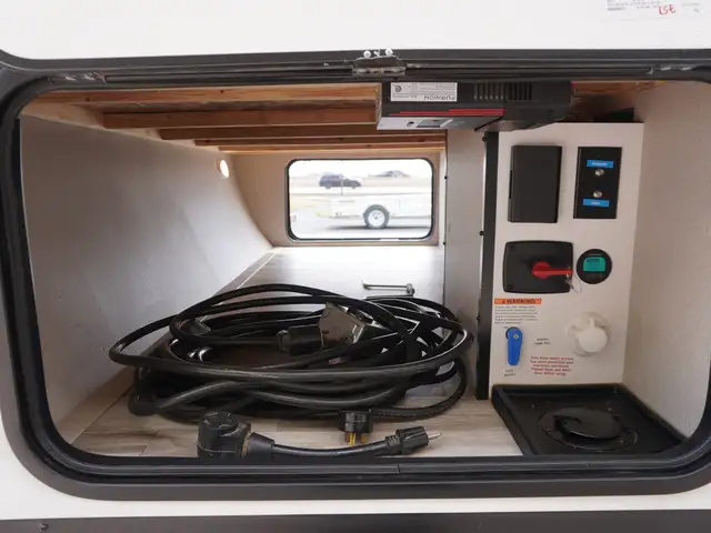 2022 Grand Design Transcend Xplor 231RK DOUBLE DOORS PRIVATE MAS - Photo 42