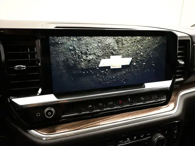 2025 Chevrolet Silverado 1500 Just Arrived & Fully Certified Onl - Photo 13