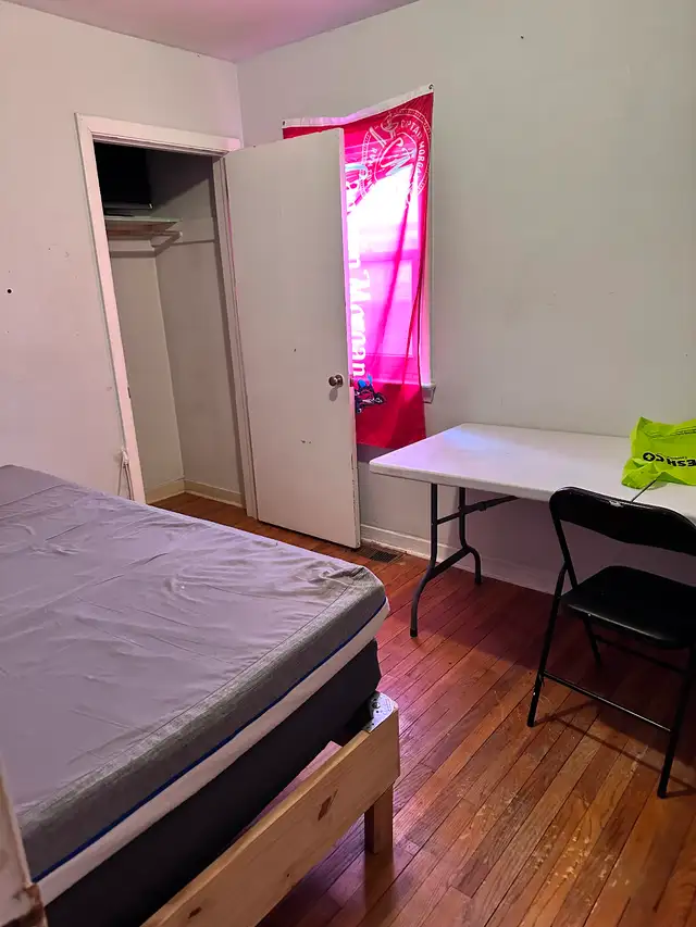 Wanted: 2 Roommates to Share - Photo 4