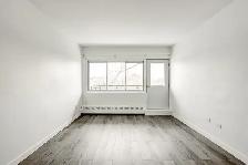 Beautiful  1-Bedroom - metro Cote-Vertu Apartment for Rent - 115 - Photo 5