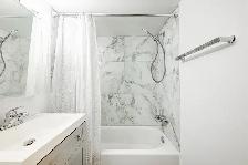Beautiful  1-Bedroom - metro Cote-Vertu Apartment for Rent - 115 - Photo 7